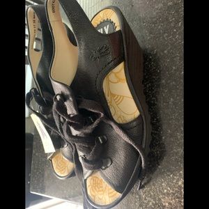 Fly London dress shoes